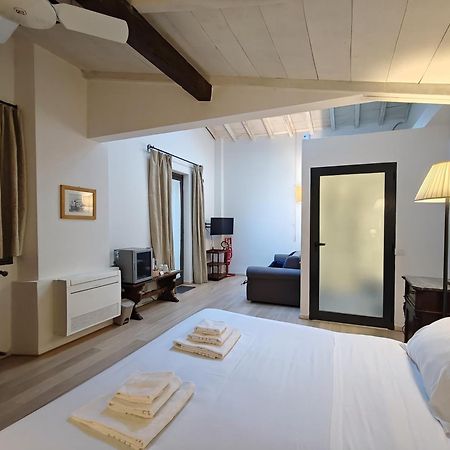 Cortile Santa Monaca Apartment Firenze Bagian luar foto
