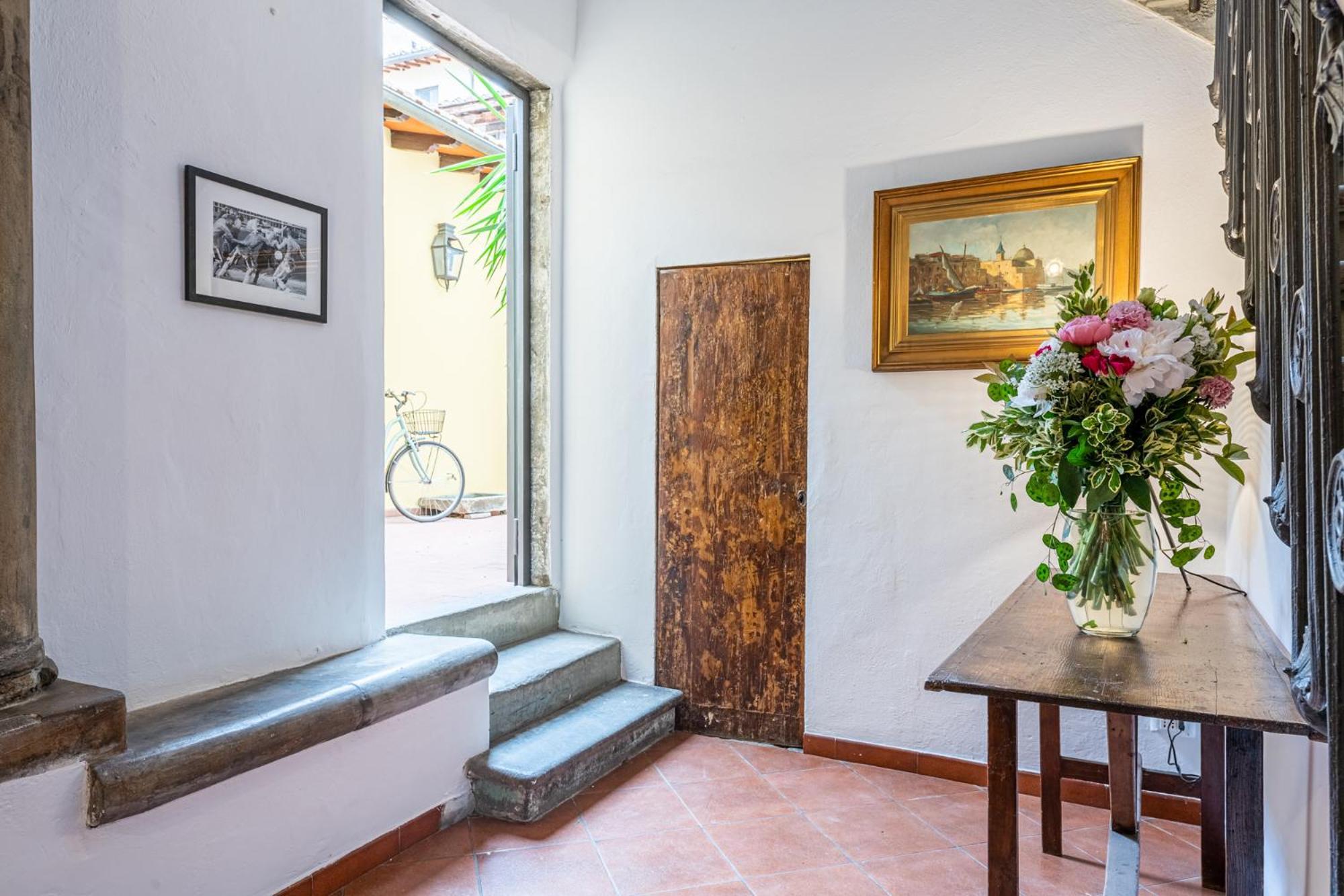 Cortile Santa Monaca Apartment Firenze Bagian luar foto