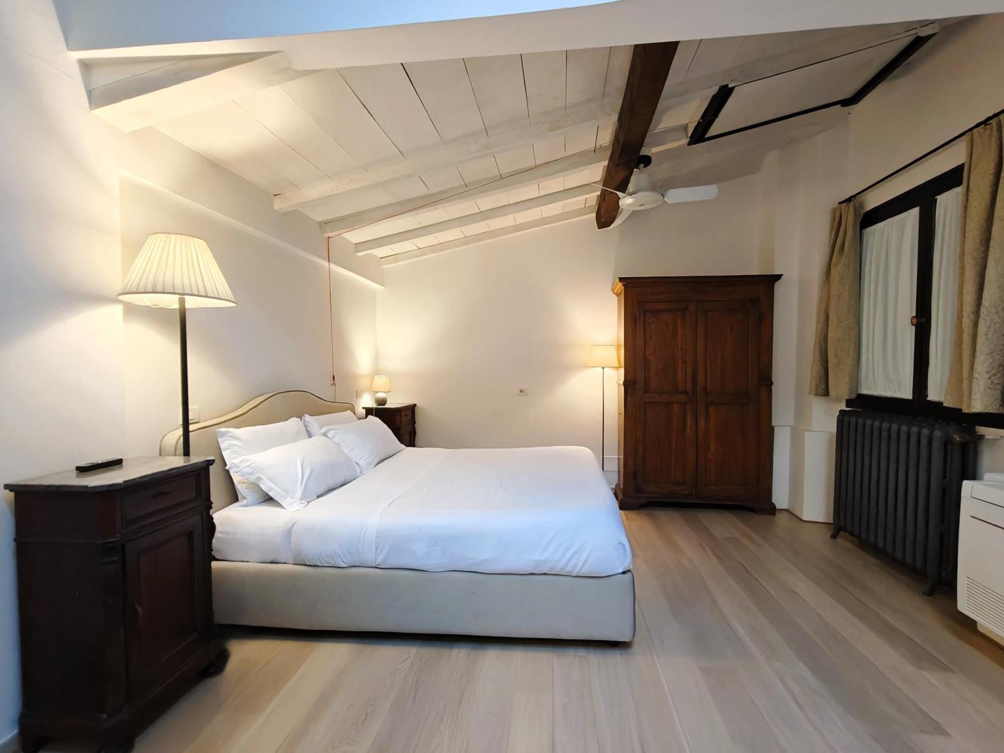 Cortile Santa Monaca Apartment Firenze Bagian luar foto